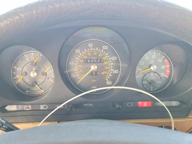 Mercedes-Benz 380 3.8L 8 REAR WHEEL DRIVE - автомобили, коли, обяви за нови и употребявани 8