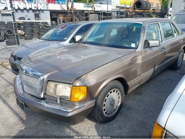 Mercedes-Benz 420 SEL - автомобили, коли, обяви за нови и употребявани 1