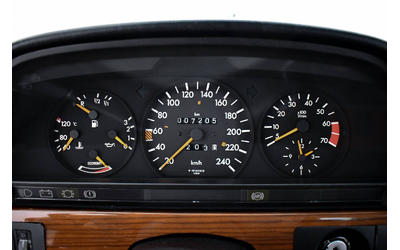 Mercedes-Benz 500 SE - автомобили, коли, обяви за нови и употребявани 33