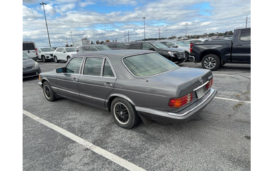 mercedes-benz-560 - 2