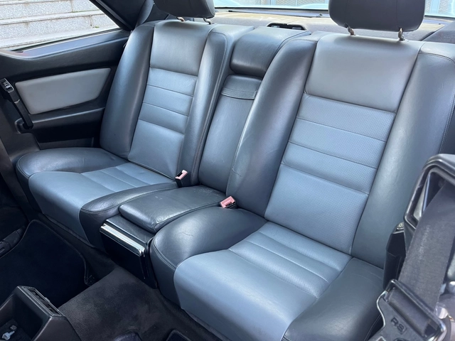 Mercedes-Benz 560 560SEC - автомобили, коли, обяви за нови и употребявани 10