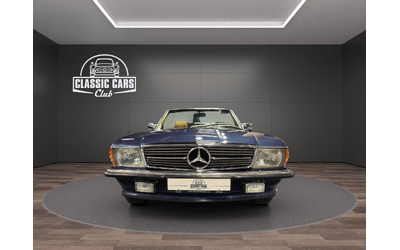 Mercedes-Benz 560 SL - автомобили, коли, обяви за нови и употребявани 24