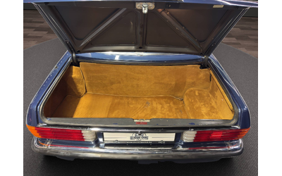 Mercedes-Benz 560 SL - автомобили, коли, обяви за нови и употребявани 32