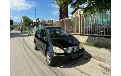 mercedes-benz-a-140 - 1