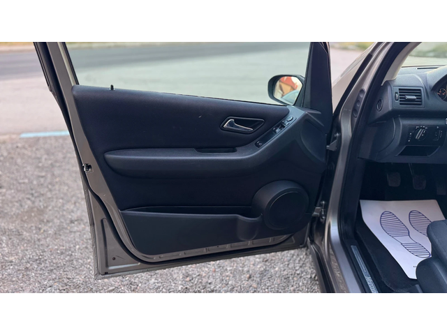 Mercedes-Benz A 150 - автомобили, коли, обяви за нови и употребявани 7