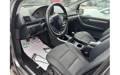 mercedes-benz-a-160 - 4