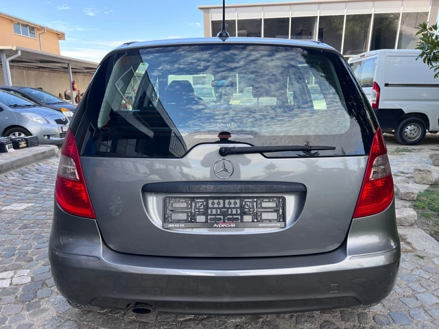 Mercedes-Benz A 160 1.5i - автомобили, коли, обяви за нови и употребявани 5
