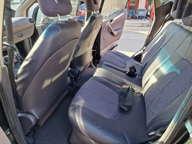 Mercedes-Benz A 160 1.6 BENZ - автомобили, коли, обяви за нови и употребявани 14