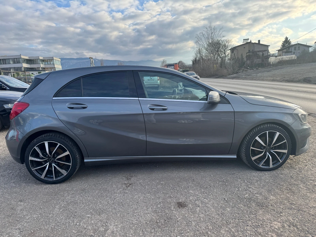 Mercedes-Benz A 180 1.8/ ТОП/Собствен лизинг! 100% Одобрение - автомобили, коли, обяви за нови и употребявани 3