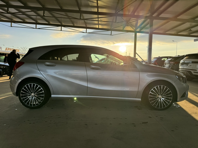 Mercedes-Benz A 180 1.8* CDI* 109ps* SPORT* 6ск* НАВИ* ПАРКТР - автомобили, коли, обяви за нови и употребявани 4