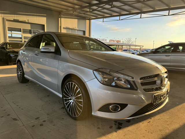 Mercedes-Benz A 180 1.8* CDI* 109ps* SPORT* 6ск* НАВИ* ПАРКТР - автомобили, коли, обяви за нови и употребявани 5