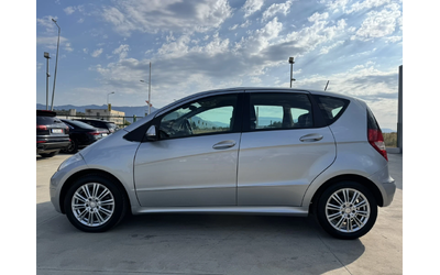 mercedes-benz-a-180 - 1