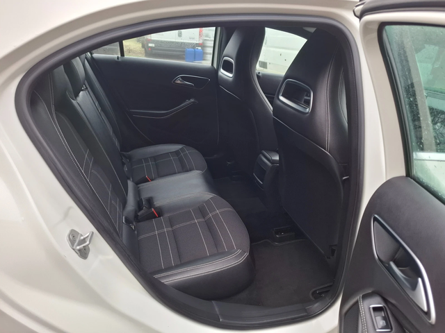 Mercedes-Benz A 180 1.8CDI Navi Камера Кожа - автомобили, коли, обяви за нови и употребявани 9