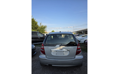 mercedes-benz-a-180 - 1