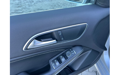 Mercedes-Benz A 180 - автомобили, коли, обяви за нови и употребявани 9