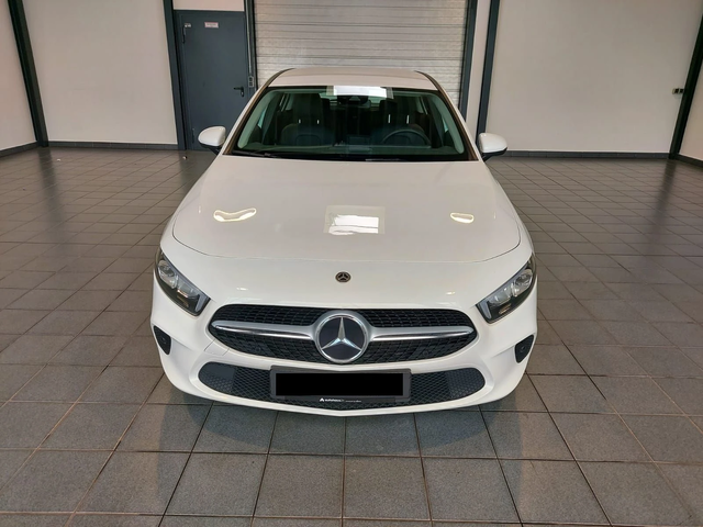 Mercedes-Benz A 180 d - автомобили, коли, обяви за нови и употребявани 0