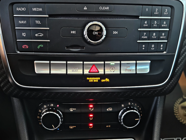 Mercedes-Benz A 180 ! AMG/FACE/LED/GERMANY/PANORAMA/CAMERA/CAR PLAY/LI - автомобили, коли, обяви за нови и употребявани 11