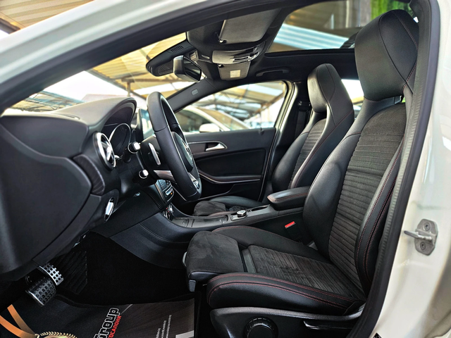 Mercedes-Benz A 180 ! AMG/FACE/LED/GERMANY/PANORAMA/CAMERA/CAR PLAY/LI - автомобили, коли, обяви за нови и употребявани 14