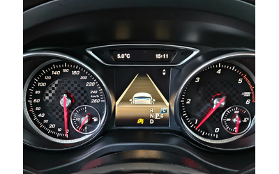 Mercedes-Benz A 180 ! AMG/FACE/LED/GERMANY/PANORAMA/CAMERA/CAR PLAY/LI - автомобили, коли, обяви за нови и употребявани 9