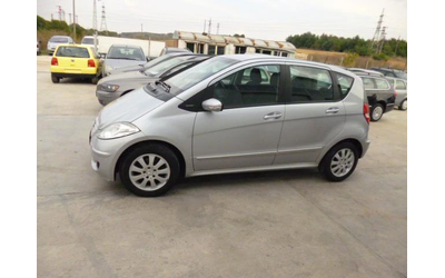mercedes-benz-a-180 - 2