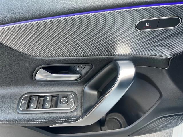 Mercedes-Benz A 180 A180  90000 km - автомобили, коли, обяви за нови и употребявани 10
