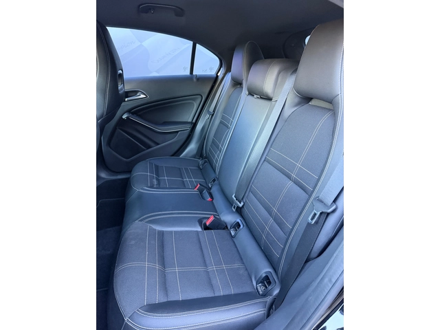 Mercedes-Benz A 180 Амг пакет - автомобили, коли, обяви за нови и употребявани 14
