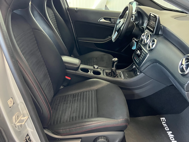 Mercedes-Benz A 180 CDI, AMG LINE, NIGHT PACK - автомобили, коли, обяви за нови и употребявани 9