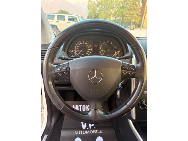 Mercedes-Benz A 180 CDI PREMIUM - автомобили, коли, обяви за нови и употребявани 10