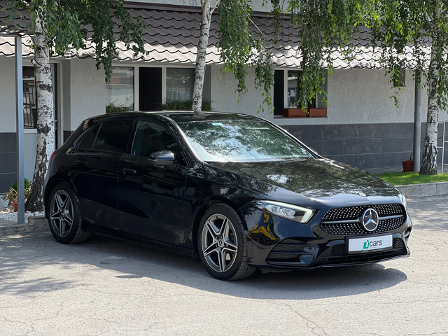 Mercedes-Benz A 180 d AMG Line - автомобили, коли, обяви за нови и употребявани 2