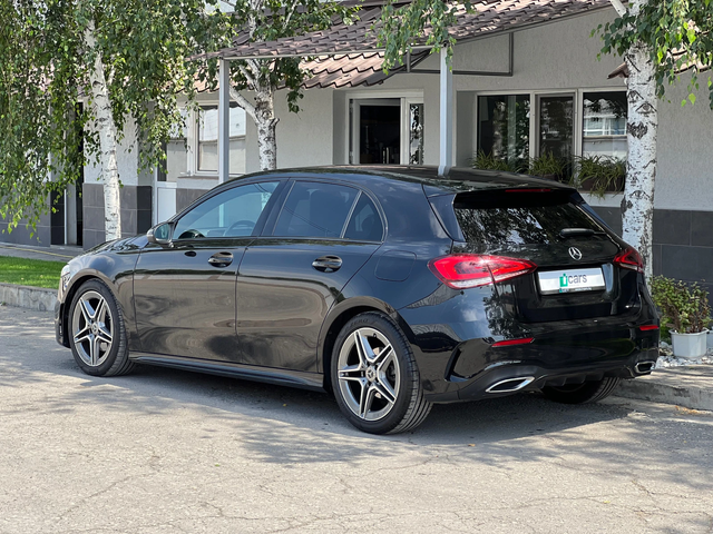 Mercedes-Benz A 180 d AMG Line - автомобили, коли, обяви за нови и употребявани 7