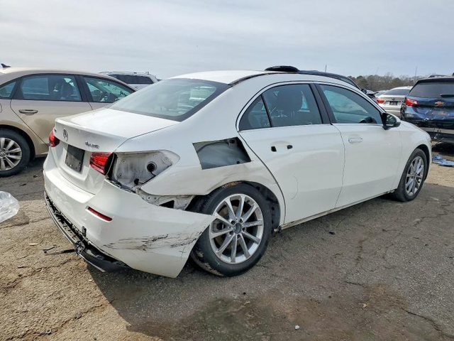 Mercedes-Benz A 2.0L 4 ALL WHEEL DRIVE - автомобили, коли, обяви за нови и употребявани 2