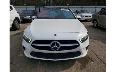 mercedes-benz-a-2-0l-4-all-wheel-drive - 4