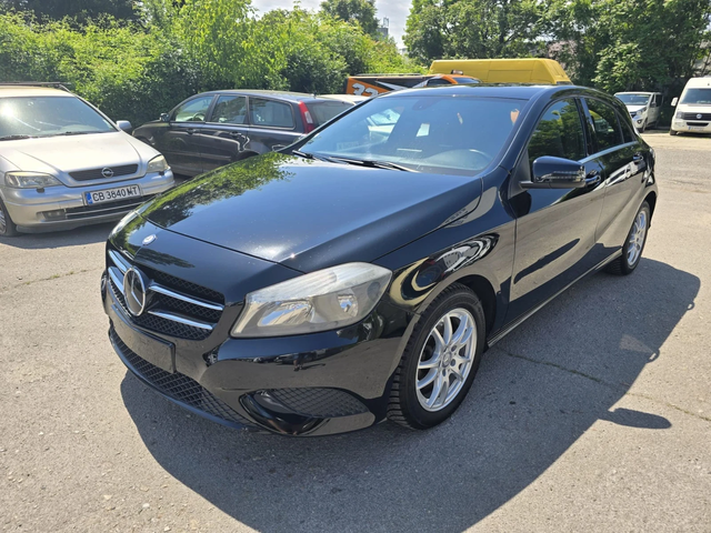 Mercedes-Benz A 200 136 к.с. - автомобили, коли, обяви за нови и употребявани 1