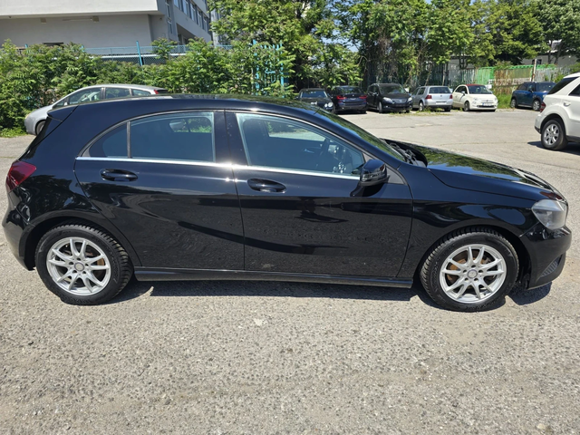 Mercedes-Benz A 200 136 к.с. - автомобили, коли, обяви за нови и употребявани 3