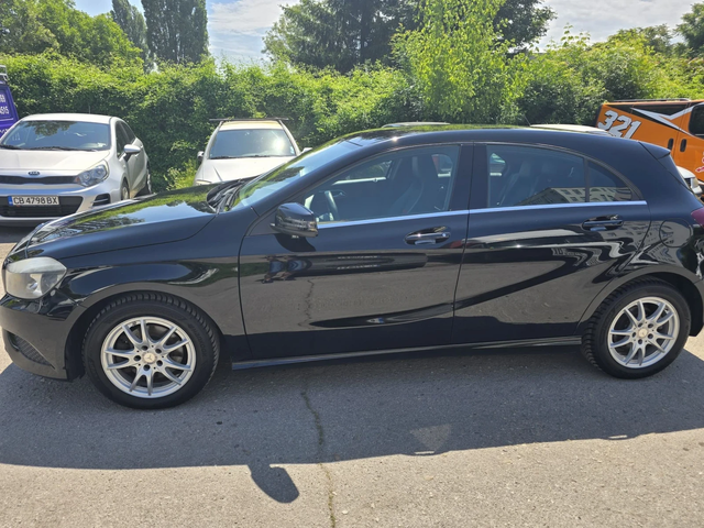 Mercedes-Benz A 200 136 к.с. - автомобили, коли, обяви за нови и употребявани 7