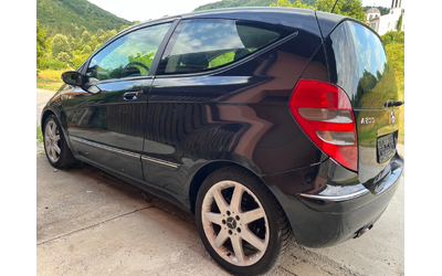 mercedes-benz-a-200 - 3