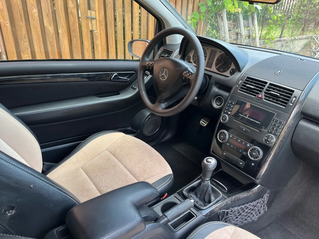 Mercedes-Benz A 200 A200 TURBO 200kc!!DESIGN - автомобили, коли, обяви за нови и употребявани 6