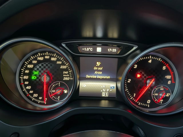 Mercedes-Benz A 200 AMG-LINE/Facelift - автомобили, коли, обяви за нови и употребявани 14