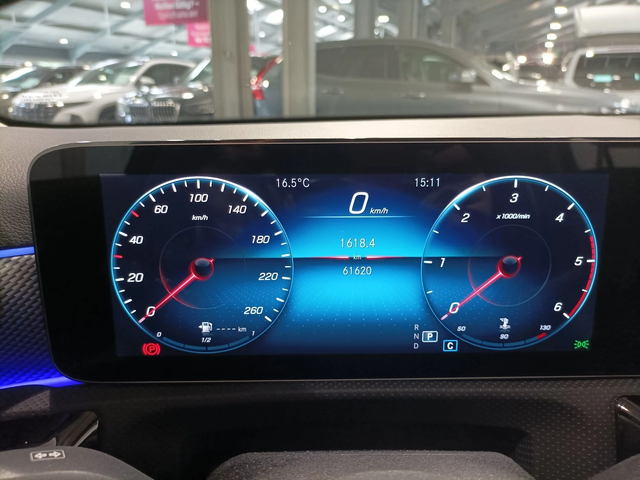 Mercedes-Benz A 200 d Progressive - автомобили, коли, обяви за нови и употребявани 10