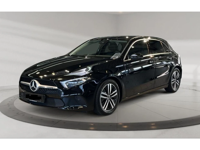 Mercedes-Benz A 200 d Progressive - автомобили, коли, обяви за нови и употребявани 0