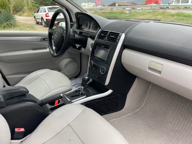Mercedes-Benz A 200 CDI-AVTOMAT-NAVI-ITALIA - автомобили, коли, обяви за нови и употребявани 4