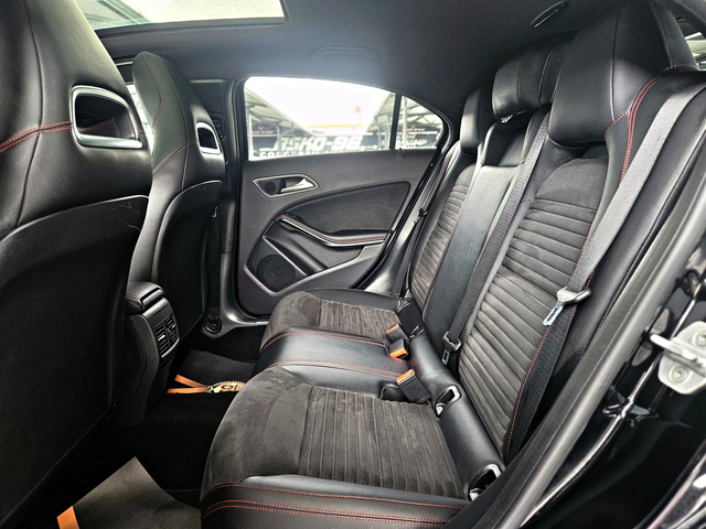 Mercedes-Benz A 200 AMG/SHADOW LINE/GERMANY/PANORAMA/CAMERA/AMBIENT/LI - автомобили, коли, обяви за нови и употребявани 15