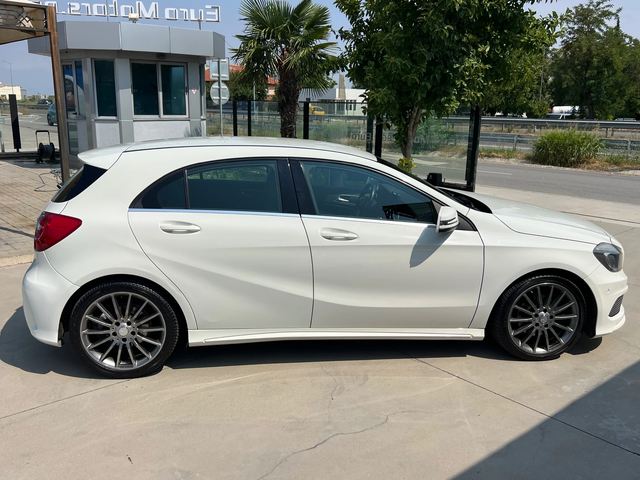 Mercedes-Benz  C 220 CDI AMG LINE - автомобили, коли, обяви за нови и употребявани 3