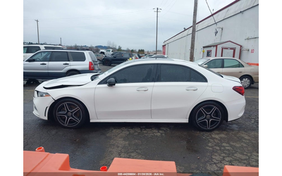 Mercedes-Benz A 220 2.0L I-4 DI, DOHC, VVT, TURBO, 188HP All Wheel Drive - автомобили, коли, обяви за нови и употребявани 13