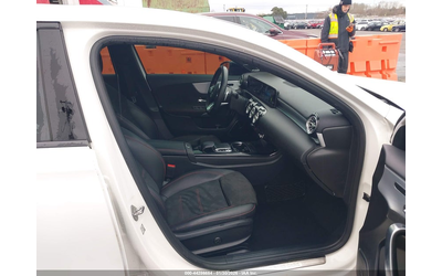 mercedes-benz-a-220-2-0l-i-4-di-dohc-vvt-turbo-188hp-all-wheel-drive - 4