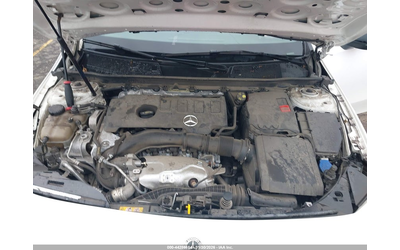 Mercedes-Benz A 220 2.0L I-4 DI, DOHC, VVT, TURBO, 188HP All Wheel Drive - автомобили, коли, обяви за нови и употребявани 9