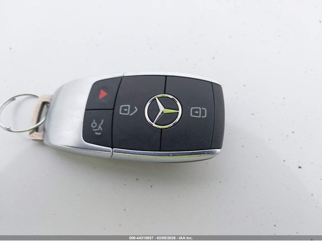 Mercedes-Benz A 220 2.0L I-4 DI, DOHC, VVT, TURBO, 188HP Front Wheel Drive - автомобили, коли, обяви за нови и употребявани 10