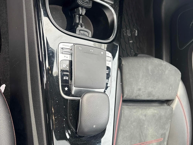 Mercedes-Benz A 220 * CARFAX * ЦЕНА ДО БГ - автомобили, коли, обяви за нови и употребявани 10