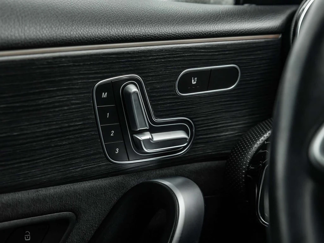 Mercedes-Benz A 220 * CARFAX * ЦЕНА ДО БГ - автомобили, коли, обяви за нови и употребявани 16