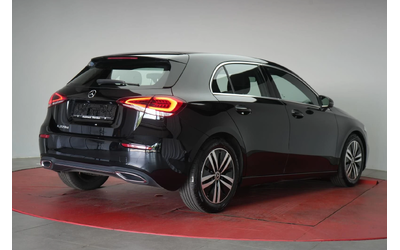 mercedes-benz-a-220 - 1